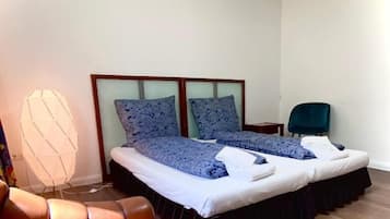 Basic-Doppelzimmer | Schreibtisch, kostenloses WLAN, BettwÀsche