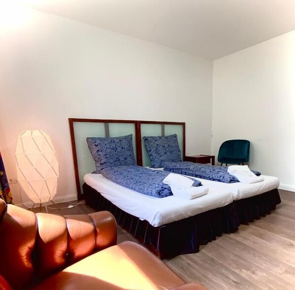 Chambre Double | Bureau, Wi-Fi gratuit, draps fournis