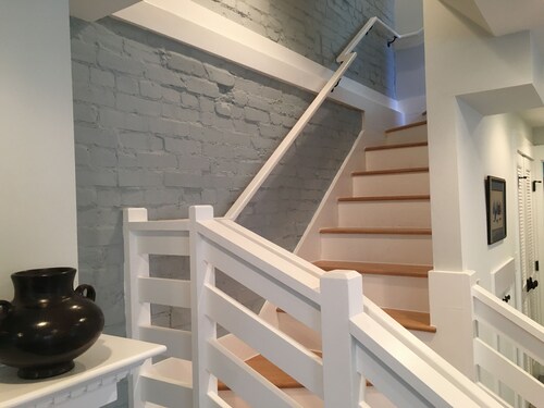 Gorgeous 1BR apt/Capitol Hill/Eastern Market
Entire rental unit in Washington