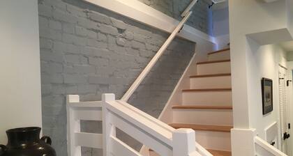 Gorgeous 1BR apt/Capitol Hill/Eastern Market
Entire rental unit in Washington