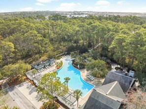 Pool - Luxury retreat with screened porch, BBQ, pond view, firepit, pool & beach access (Santa Rosa Beach)