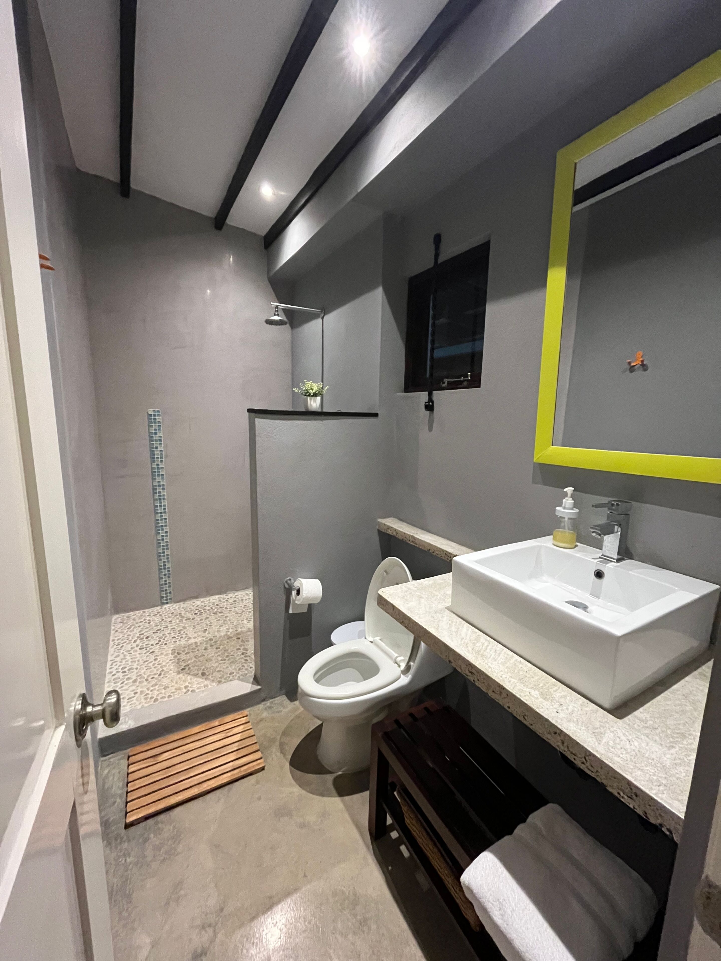 Comfort Room | Bathroom