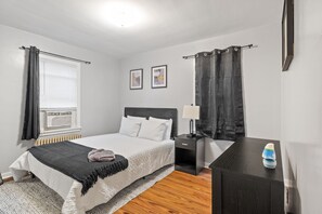 2 dormitorios, tabla de planchar con plancha, wifi y ropa de cama