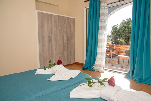 Great Seaside Villa with private pool in Sidari Perfect for Families
