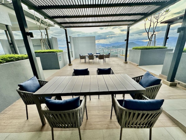 Rooftop terrace - Neu Suites by Moonlight (Kuala Lumpur)