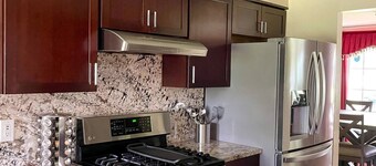 Gorgeous Williamsville Home in Central Location