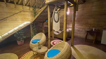 Chalet rustique familial | Literie de qualité, accès au Wi-Fi (inclus), literie fournie