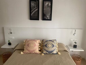 2 chambres, Wi-Fi gratuit, draps fournis