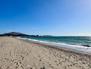 Beach - Precioso Bajo a pie de Playa (Playas de Vera)