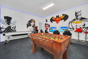 Spielezimmer