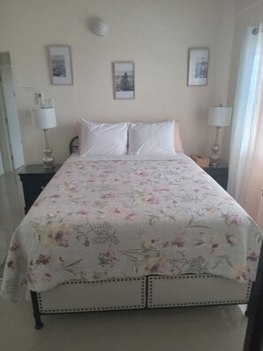 2 多间卧室、熨斗/熨衣板、免费 WiFi、床单