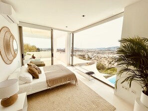 6 Schlafzimmer, Bügeleisen/Bügelbrett, WLAN, Bettwäsche