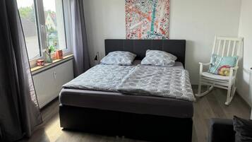 1 bedroom, desk, iron/ironing board, free WiFi