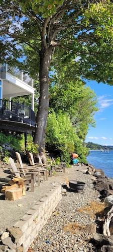 Bainbridge Island Pebble Garden Villa Waterfront 