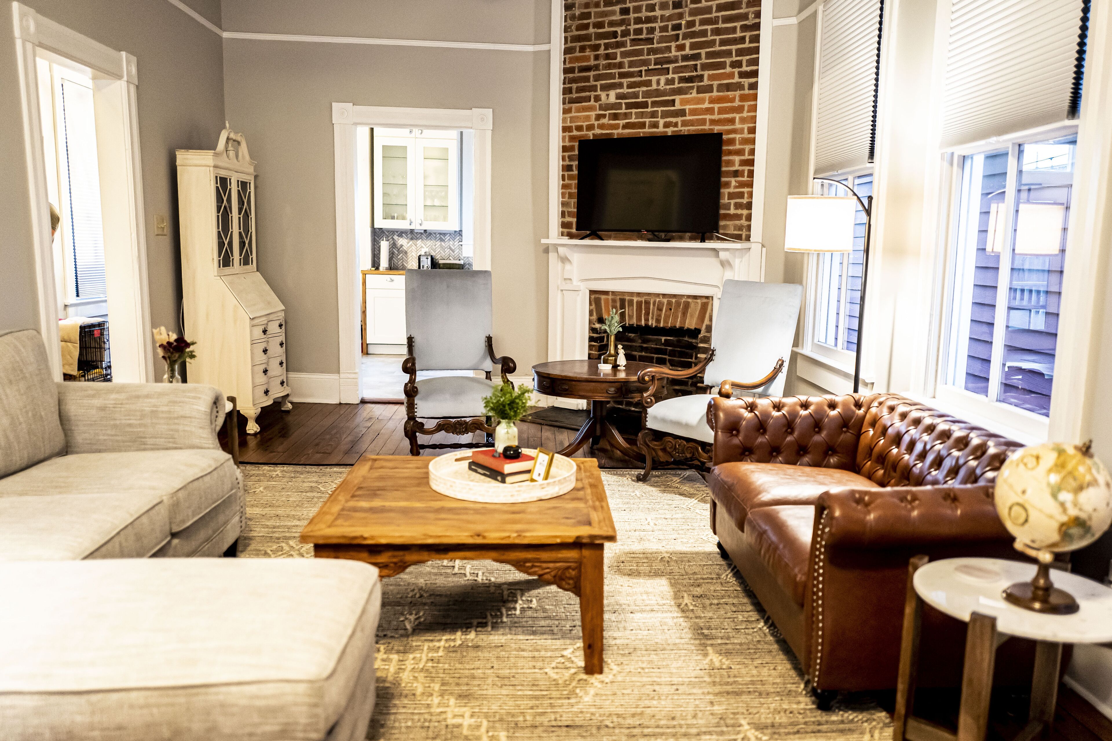 Hip Victorian Home : Starland District : Two Tides Adjacent 