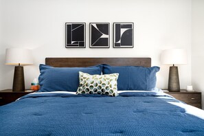 3 habitaciones, caja de seguridad en la habitación y escritorio 