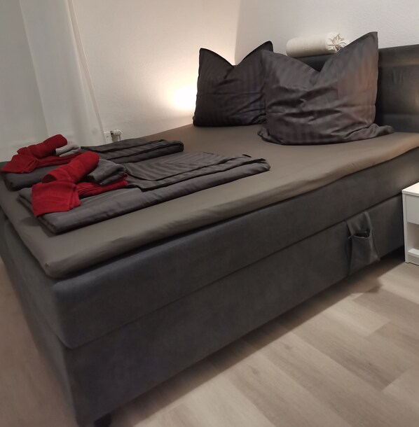 1 bedroom, iron/ironing board, travel crib, free WiFi