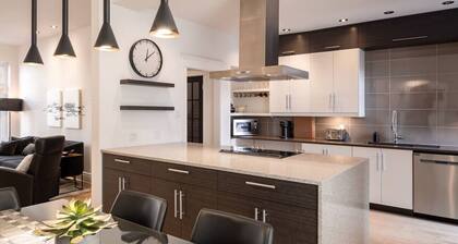 Villa Montcalm: Prestige & Confort au Vieux-québec