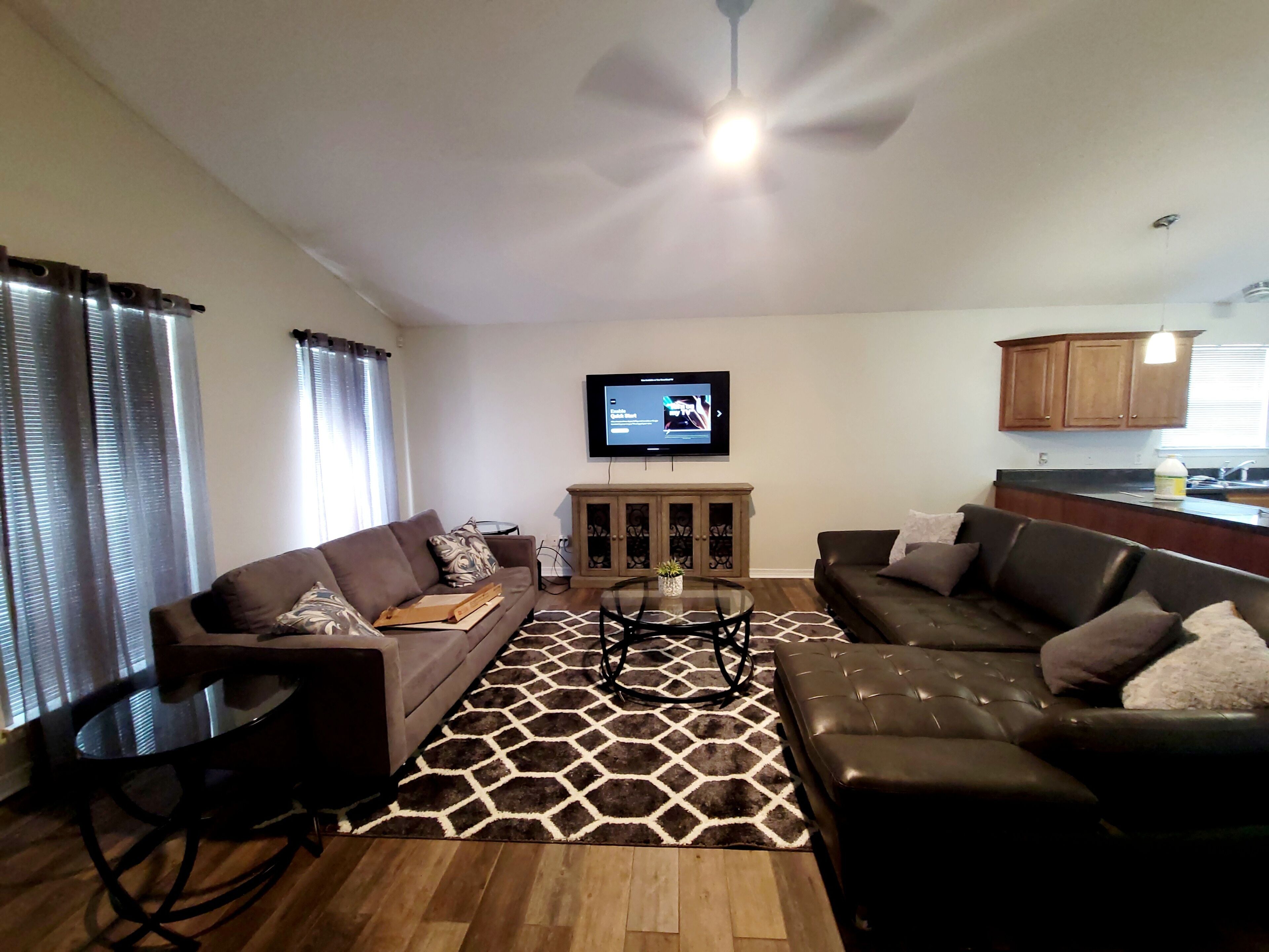 Clean, Spacious. Newly renovated Garden Home in the heart of Pensacola. 