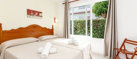 2 bedrooms, free WiFi, bed sheets