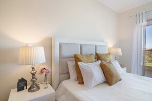 1 غرفة نوم ومكواة/لوح كي وواي فاي مجانًا وملاءات أسرّة