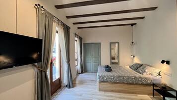 1 dormitorio, tabla de planchar con plancha, cuna de viaje y wifi gratis