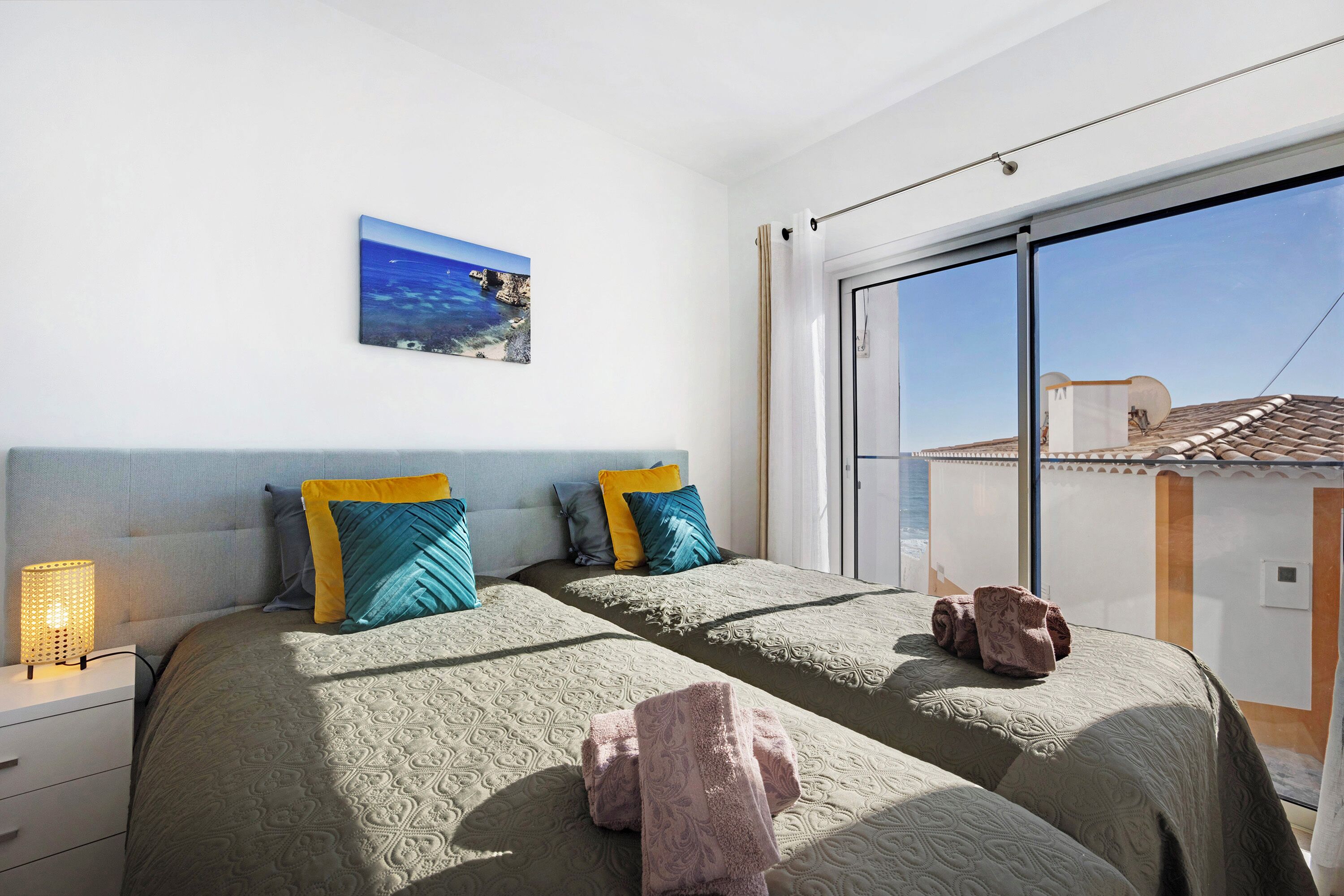 2 dormitorios, wifi gratis, ropa de cama