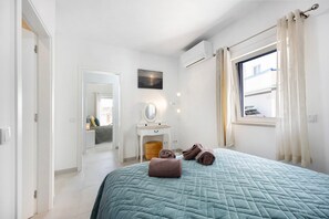 2 habitaciones, wifi gratis y ropa de cama 