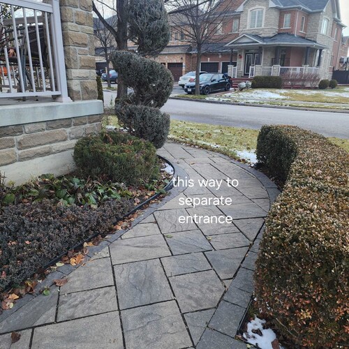 Zen Nest - Cozy, conveniently located, and just minutes to the airport!