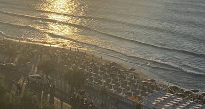 Marisa's House CefalĂč - 6 minutes from the beach, the cathedral and the trains