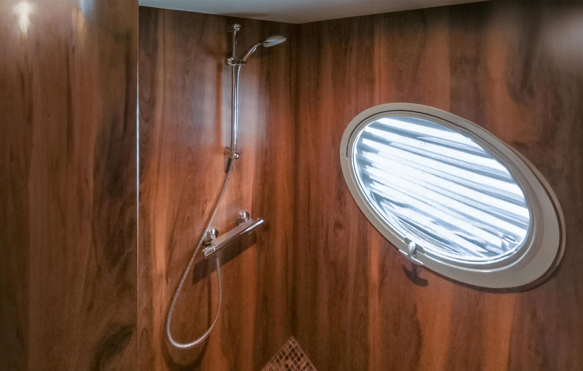 Dusche
