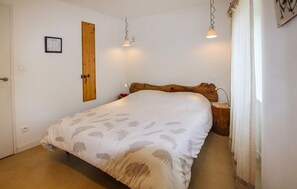 3 chambres, fer et planche à repasser, lit parapluie, Wi-Fi gratuit