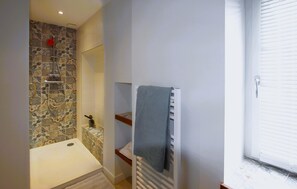 Dusche, Haartrockner