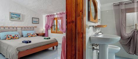 1 camera, ferro/asse da stiro, Wi-Fi gratuito, lenzuola