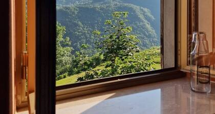 Ferienhaus "Casetta Immersa nella Natura" mit Bergblick und Privatem Garten