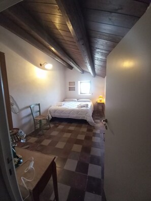 3 Schlafzimmer, Schreibtisch, Bügeleisen/Bügelbrett, kostenloses WLAN