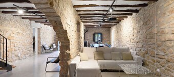 Country House 'Mas Françó' with Mountain Views, Wi-Fi and Air Conditioning