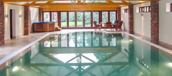 The Farmhouse - UK45894