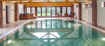 The Farmhouse - UK45894