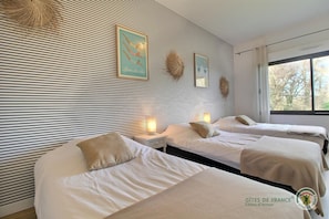 2 bedrooms, iron/ironing board, free WiFi, bed sheets