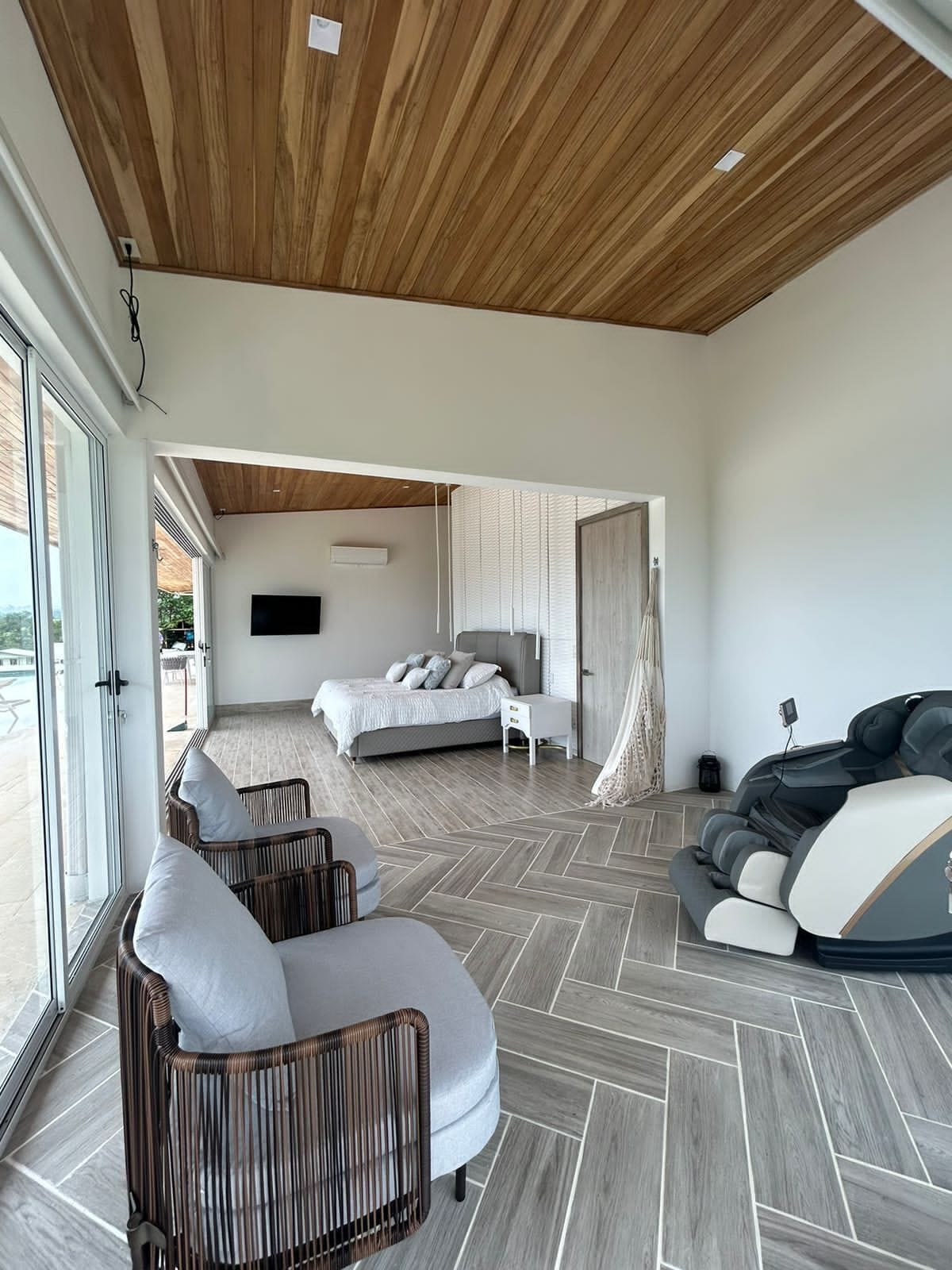 3 多间卧室、熨斗/熨衣板、免费 WiFi、床单