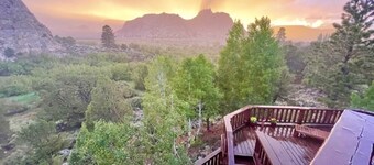  Comfortable cabin and with all the comforts of home in an exquisite setting.