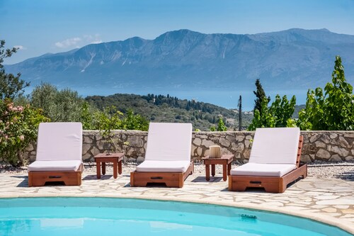 Villa Jimmy's Katomeri 3 mit Meerblick, WLAN und Klimaanlage