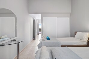 4 Schlafzimmer, Bügeleisen/Bügelbrett, kostenloses WLAN, Bettwäsche