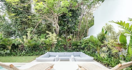 ULU 5 ·2br Villa