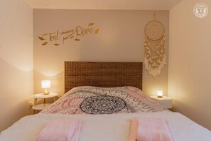 2 Schlafzimmer, Bügeleisen/Bügelbrett, Reisekinderbett, kostenloses WLAN
