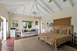 5 soverom, wi-fi (inkludert) og sengetøy