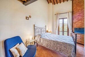 2 habitaciones, wifi gratis y ropa de cama