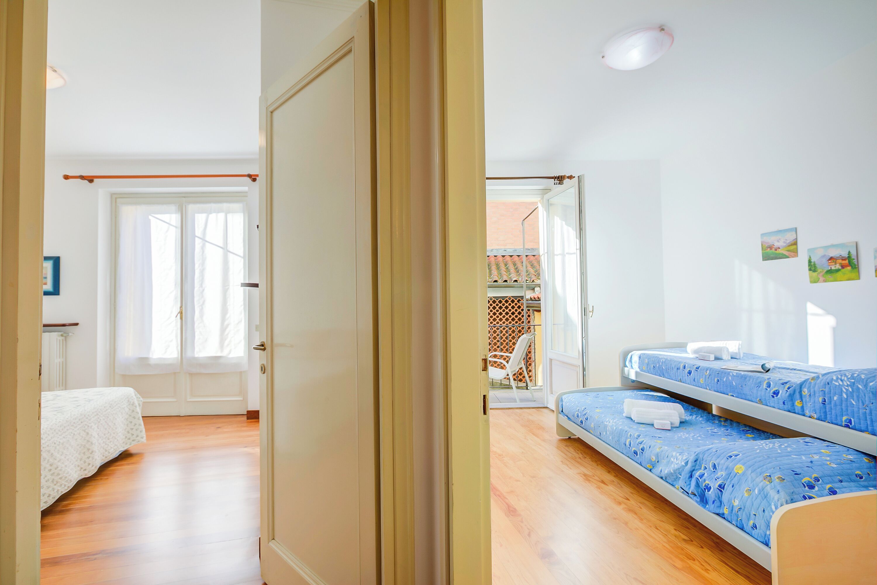 Căn hộ dành cho gia đình, nhiều phòng ngủ, 2 phòng tắm (La Casa di Maddalena Stresa Centro) | 2 phòng ngủ, truy cập Internet không dây miễn phí, bộ trải giường 