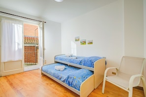 อพาร์ทเมนท์สำหรับครอบครัว, หลายห้องนอน, 2 ห้องน้ำ, ริมชายหาด (La Casa di Maddalena Stresa Centro) | ภายใน